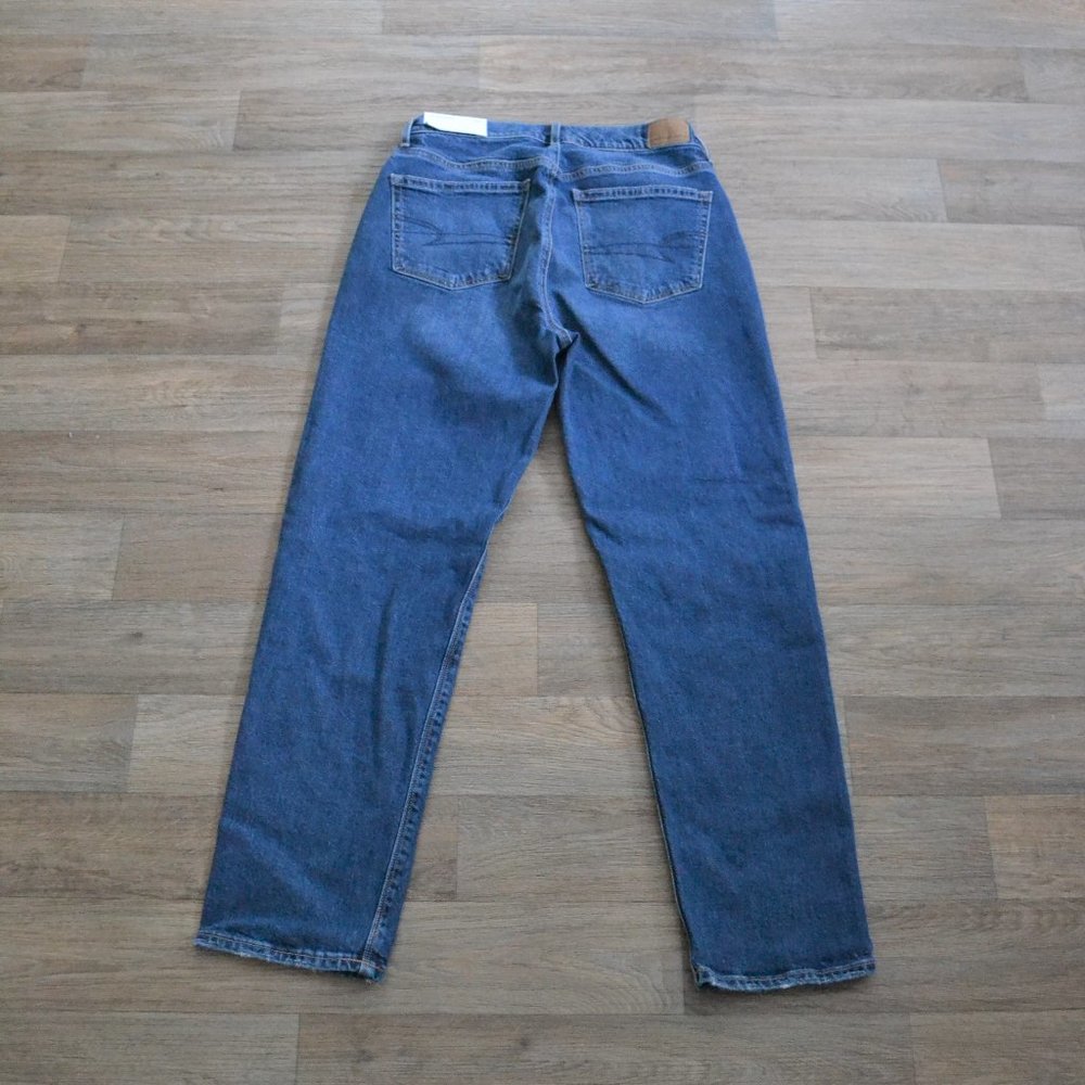 NWT American Eagle 90's Boyfriend High Waisted Bright Blue Jean Size 26 - Picture 4 of 4